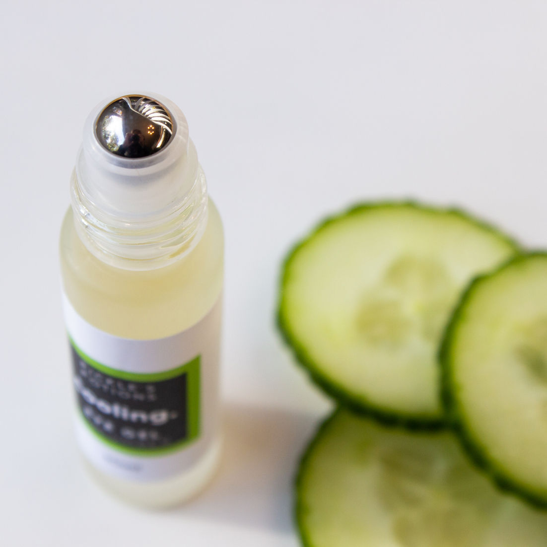 Cooling Cucumber Eye Roller